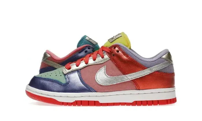 Nike Dunk Low Sunset Pulse