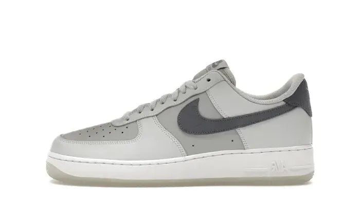 Nike Air Force 1 '07 LV8 Pure Platinum Light Carbon
