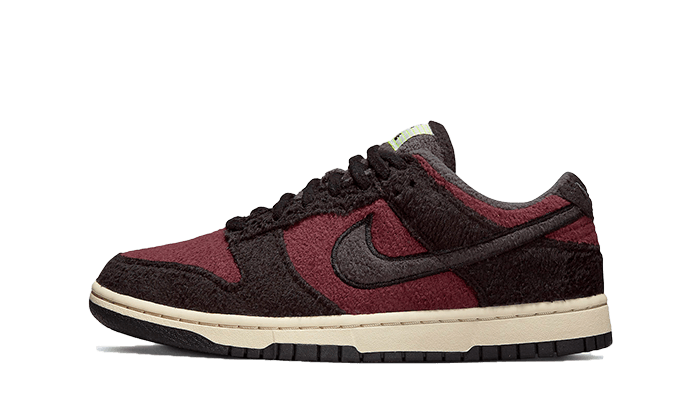 Nike Dunk Low SE Fleece Pack Burgundy Crush