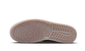 Air Jordan 1 Low SE Black Ice Lilac