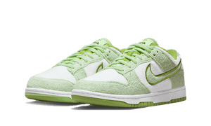 Nike Dunk Low SE Fleece Green