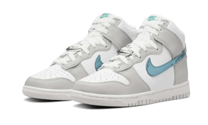 Nike Dunk High Ring Bling