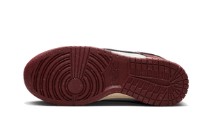 Nike Dunk Low SE Sail Team Red