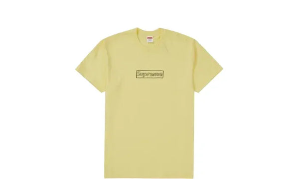 トップス Supreme KAWS Chalk Logo Tee Yellow L Supreme KAWS Chalk Logo Tee Pale Yellow – Hypedfam