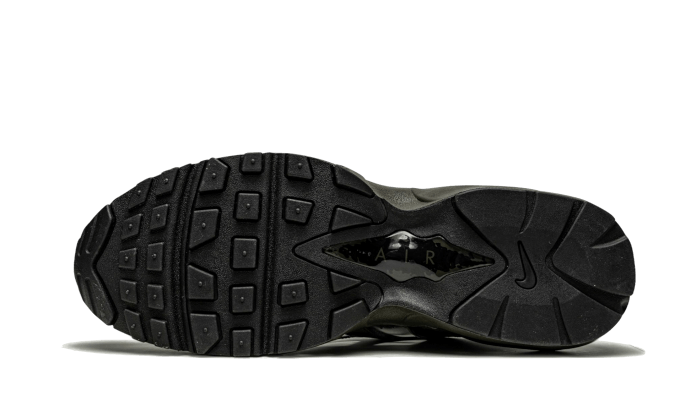 air max supreme camo