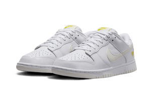 Dunk Low Yellow Heart