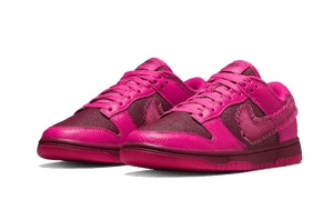 Nike Dunk Low Valentines Day (2022) - DQ9324-600