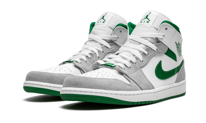 Jordan 1 deals green and grey