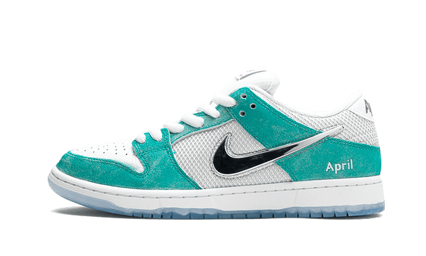 Nike SB Dunk Low April Skateboards - Hypedfam