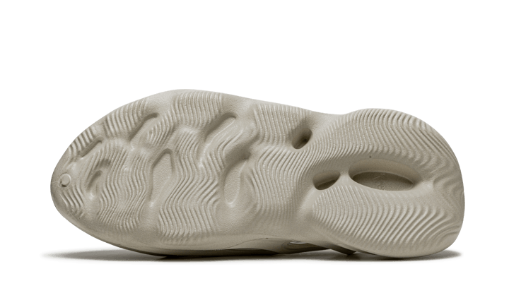 Yeezy Foam RNNR Sand