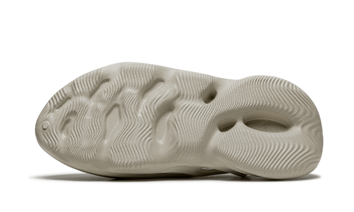 Adidas Yeezy Foam RNNR Sand - FY4567